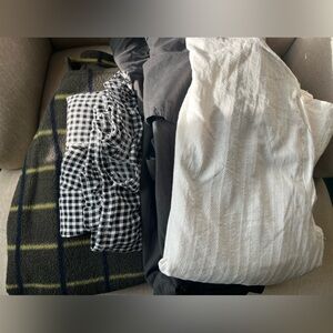 Women's L Bundle, including Gap.